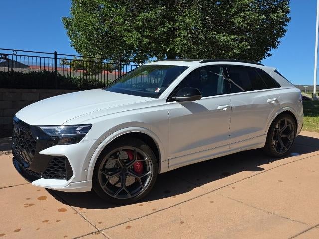 2026 Audi RS Q8 performance quattro
