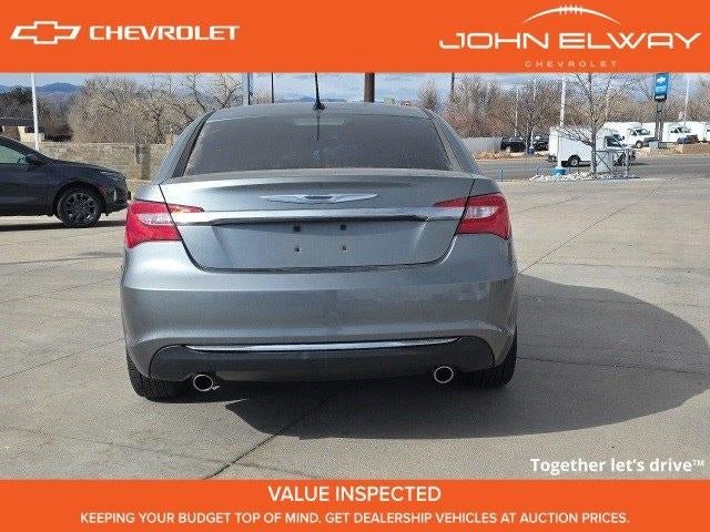 2013 Chrysler 200 Limited