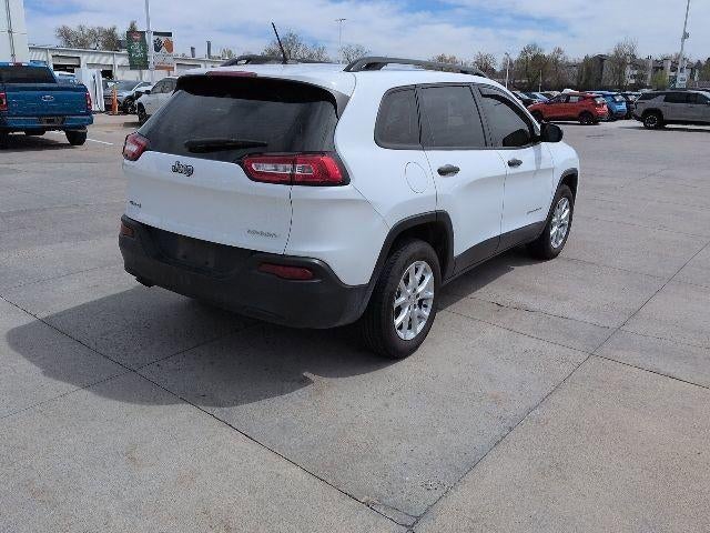 2015 Jeep Cherokee Sport