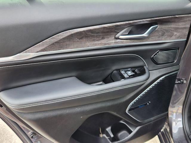 2022 Jeep Grand Cherokee 4xe Overland 4xe
