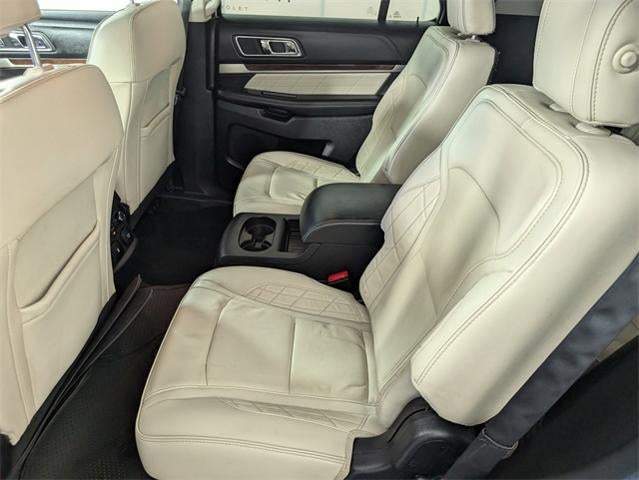 2017 Ford Explorer Platinum