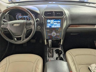 2017 Ford Explorer Platinum
