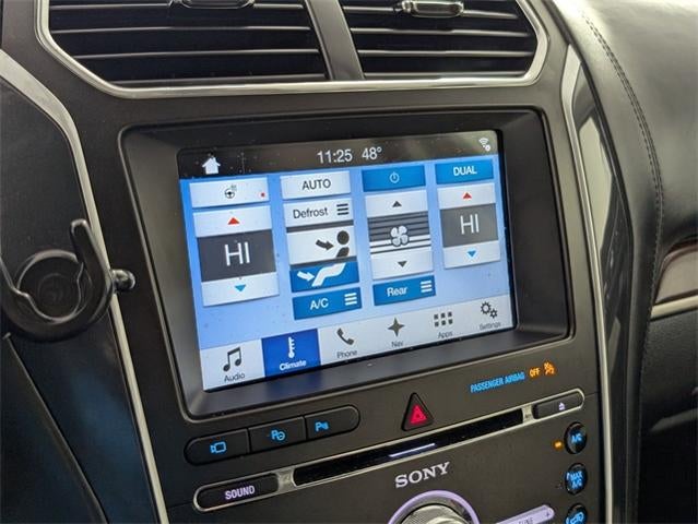 2017 Ford Explorer Platinum