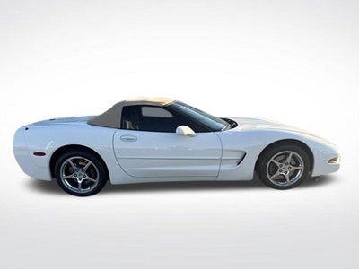 2001 Chevrolet Corvette Base