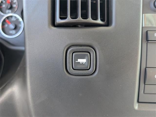 2024 Chevrolet Express Commercial Cutaway Base