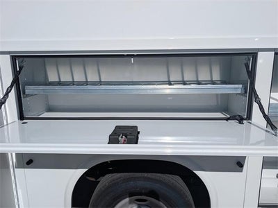 2025 Chevrolet Express Commercial Cutaway Base