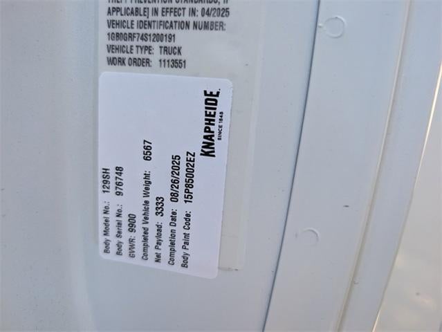 2025 Chevrolet Express Commercial Cutaway Base