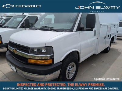 2024 Chevrolet Express Commercial Cutaway Base