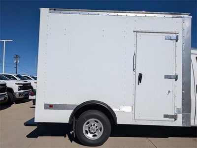 2024 Chevrolet Express Commercial Cutaway Base