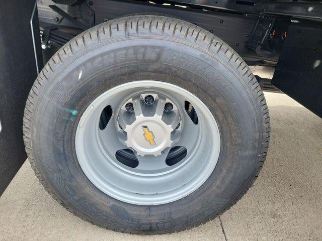 2026 Chevrolet Silverado 3500 HD CC Work Truck