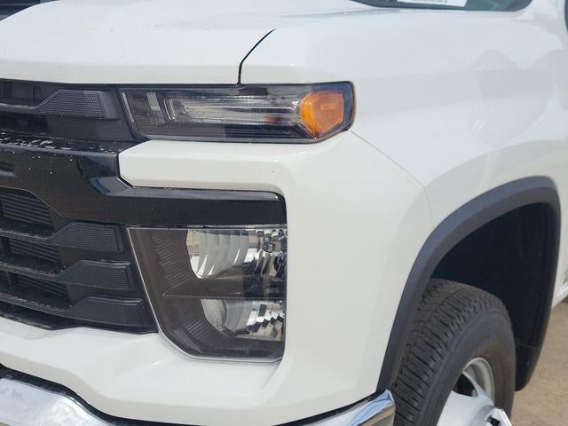 2026 Chevrolet Silverado 3500 HD CC Work Truck