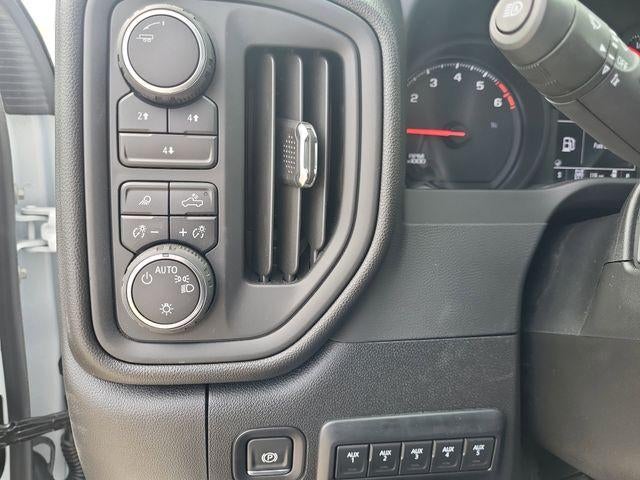 2026 Chevrolet Silverado 3500 HD CC Work Truck