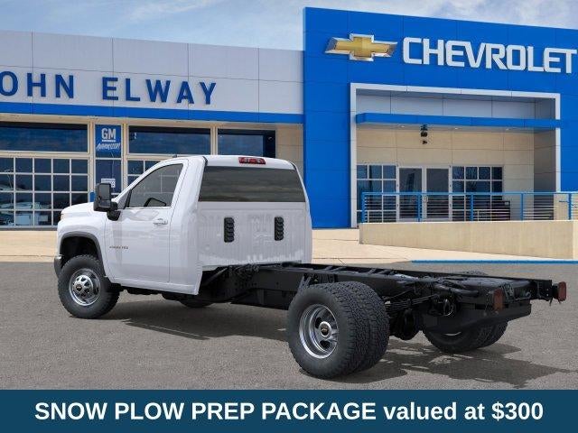 2026 Chevrolet Silverado 3500 HD CC Work Truck