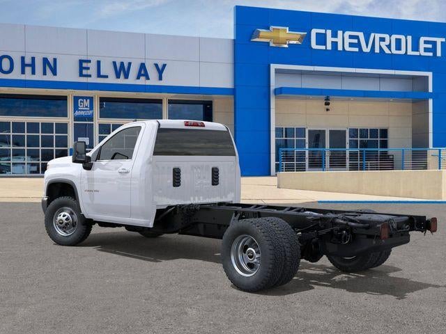 2026 Chevrolet Silverado 3500 HD CC Work Truck