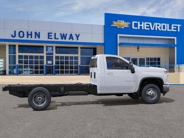 2026 Chevrolet Silverado 3500 HD CC Work Truck