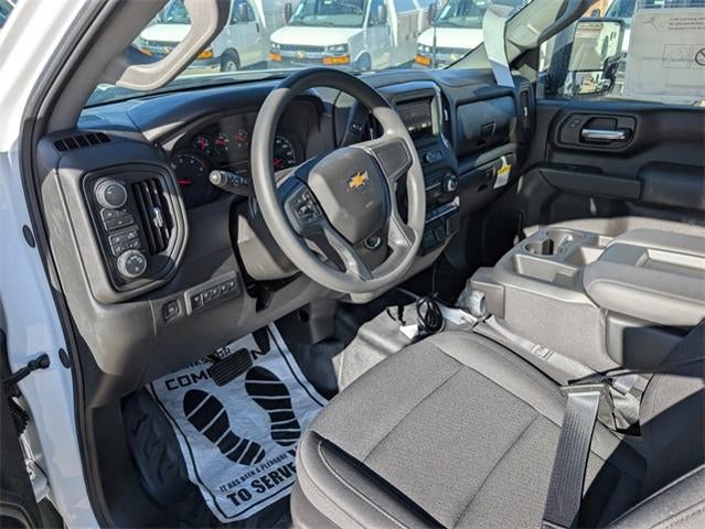 2025 Chevrolet Silverado 3500 HD CC Work Truck
