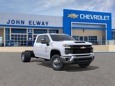 2026 Chevrolet Silverado 3500 HD CC Work Truck