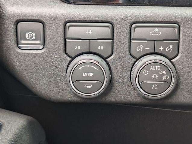 2026 Chevrolet Silverado 3500 HD CC LT