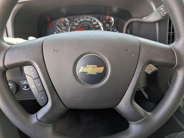 2026 Chevrolet Express Cargo Van Base