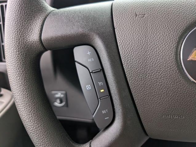 2026 Chevrolet Express Cargo Van Base