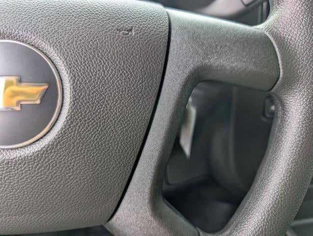 2026 Chevrolet Express Cargo Van Base