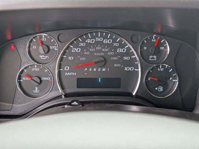 2026 Chevrolet Express Cargo Van Base