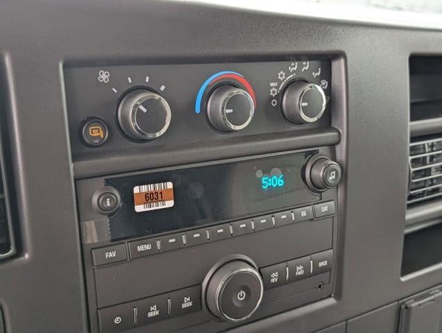 2026 Chevrolet Express Cargo Van Base