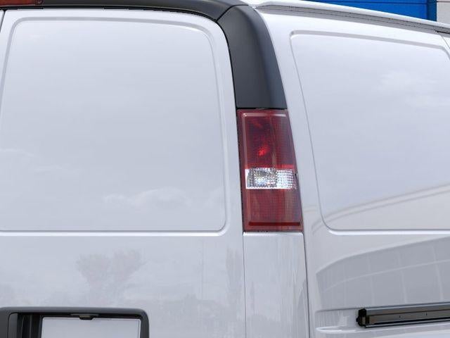 2026 Chevrolet Express Cargo Van Base