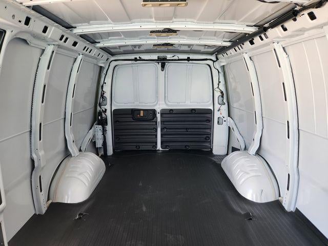 2026 Chevrolet Express Cargo Van Base