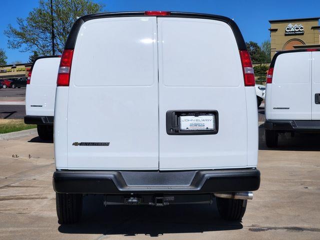 2026 Chevrolet Express Cargo Van Base