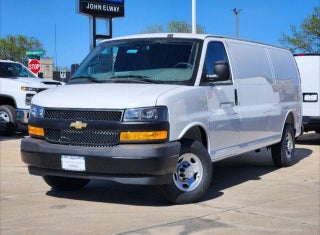 2026 Chevrolet Express Cargo Van Base