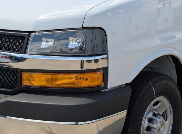 2026 Chevrolet Express Cargo Van Base