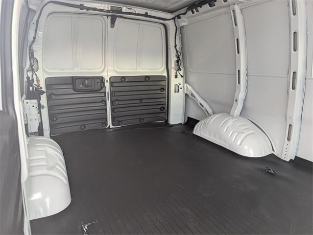 2026 Chevrolet Express Cargo Van Base