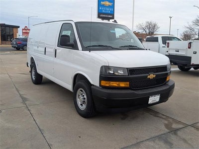 2026 Chevrolet Express Cargo Van Base