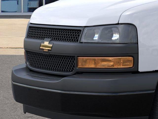 2026 Chevrolet Express Cargo Van Base