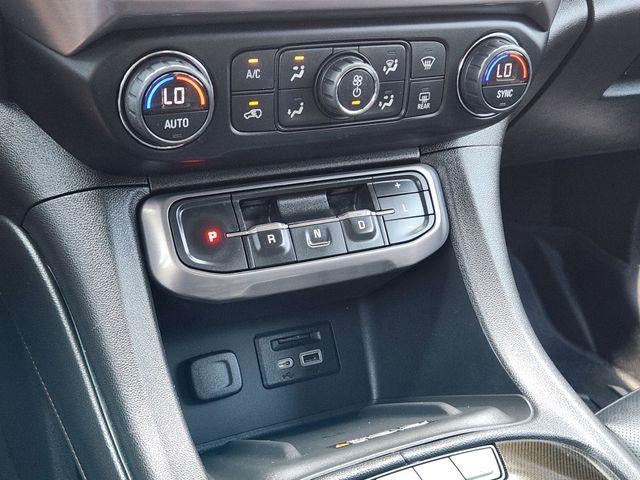 2022 GMC Acadia AT4