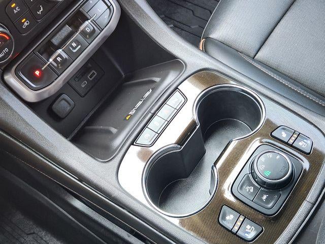 2022 GMC Acadia AT4