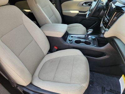 2022 Chevrolet Traverse LS