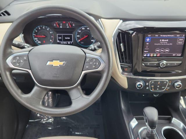 2022 Chevrolet Traverse LS