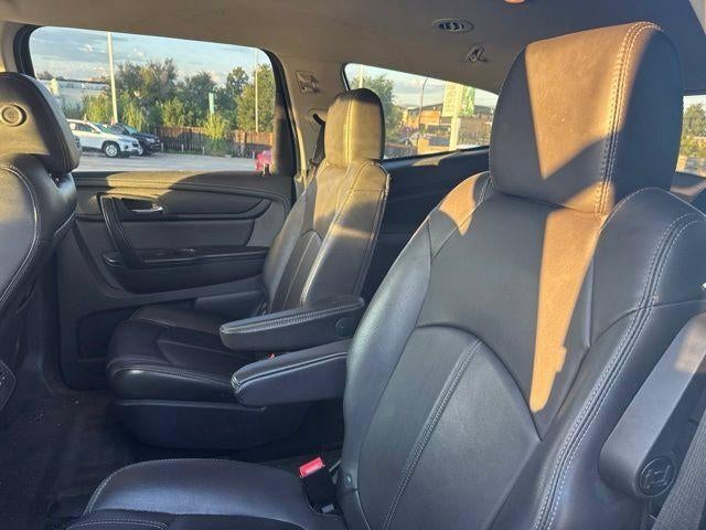 2017 Chevrolet Traverse 2LT