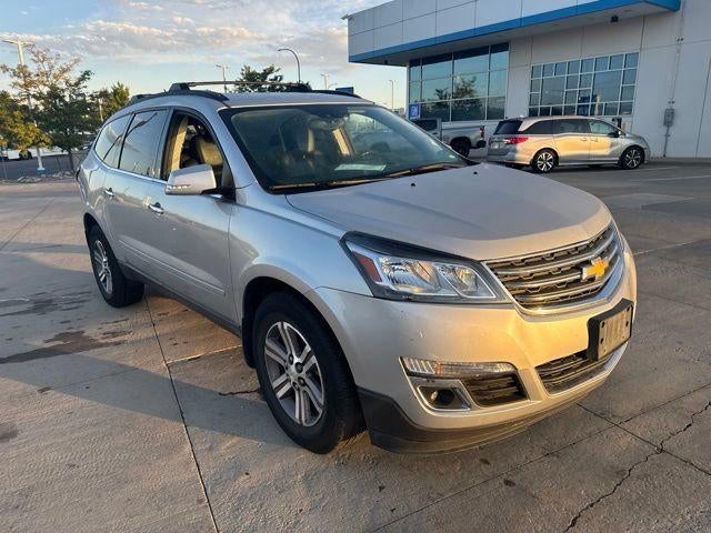 2017 Chevrolet Traverse 2LT