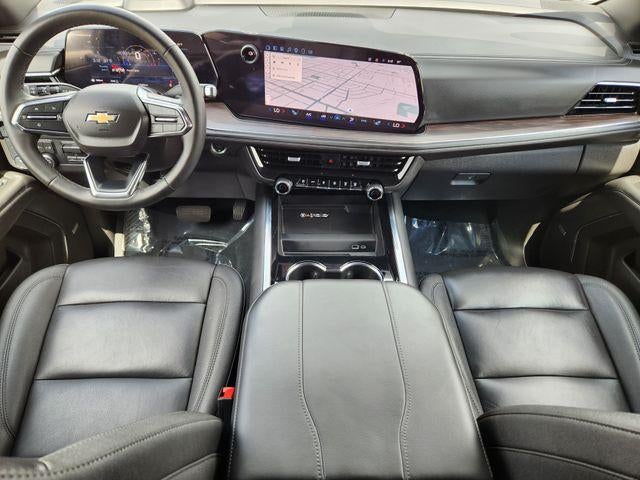 2025 Chevrolet Suburban LT
