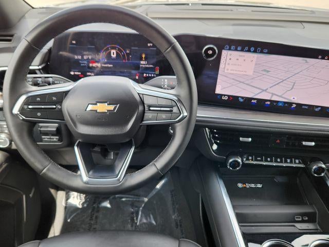 2025 Chevrolet Suburban LT