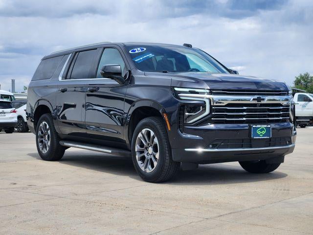 2025 Chevrolet Suburban LT