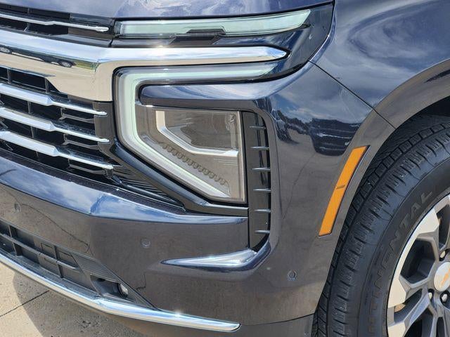 2025 Chevrolet Suburban LT