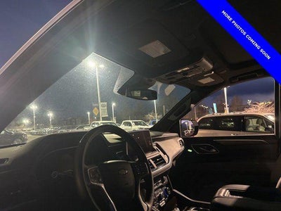 2023 Chevrolet Suburban LT