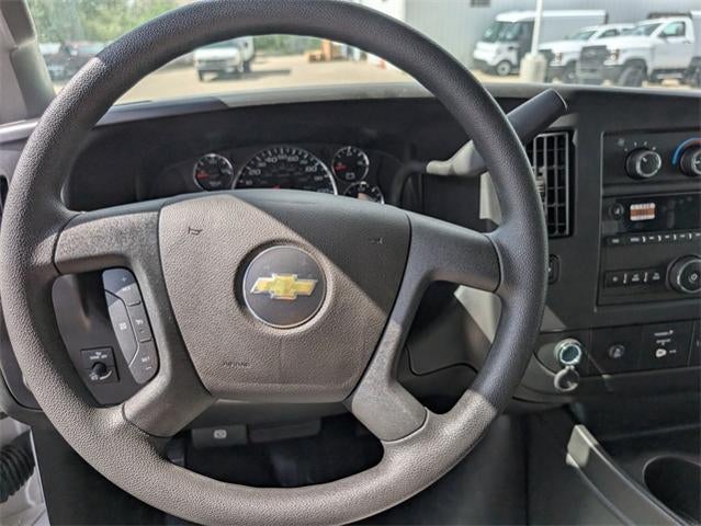 2025 Chevrolet Express Commercial Cutaway Base