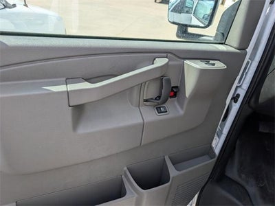 2025 Chevrolet Express Commercial Cutaway Base