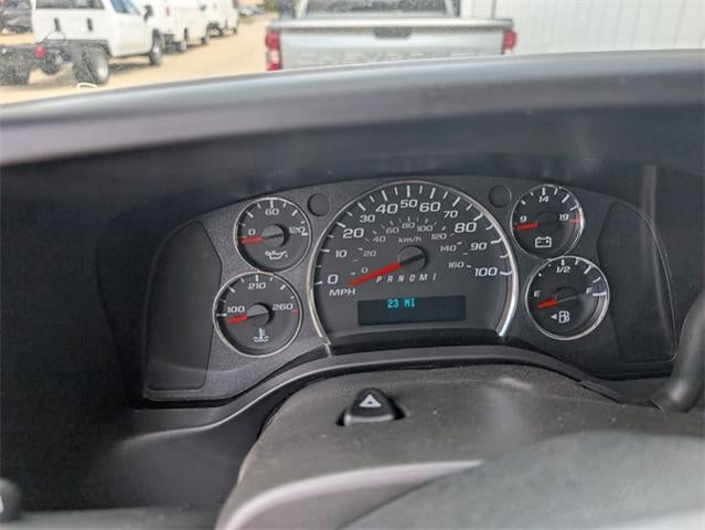 2025 Chevrolet Express Commercial Cutaway Base