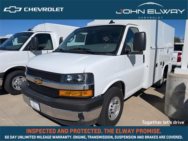 2025 Chevrolet Express Commercial Cutaway Base